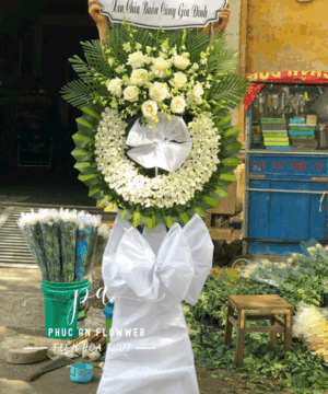 kệ hoa chia buồn màu trắng, kệ hoa viếng tang trang trọng, kệ hoa tang lễ sang trọng, vòng hoa chia buồn lan trắng, kệ hoa chia buồn tinh tế, hoa viếng tang trắng, kệ hoa tang lễ đẹp, kệ hoa chia buồn ý nghĩa