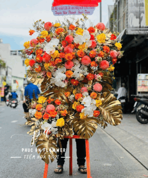 kệ hoa khai trương vàng cam, kệ hoa chúc mừng sang trọng, hoa chúc mừng khai trương doanh nghiệp, kệ hoa khai trương cao cấp, hoa khai trương tông vàng cam, kệ hoa sự kiện sang trọng, hoa khai trương hiện đại, kệ hoa chúc mừng thành công