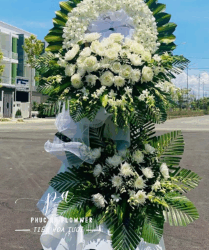 kệ hoa chia buồn hoa trắng lan trắng hoa hồng trắng cúc trắng trang nghiêm thanh lịch dùng trong tang lễ gửi lời kính viếng và chia buồn sâu sắc