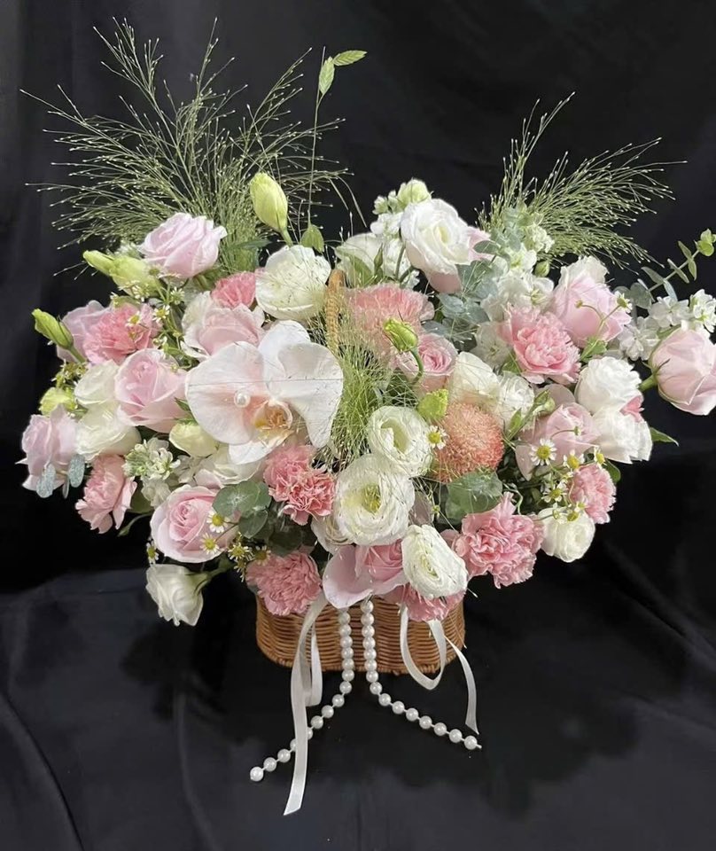 giỏ hoa sinh nhật shop hoa tươi hai bà trưng