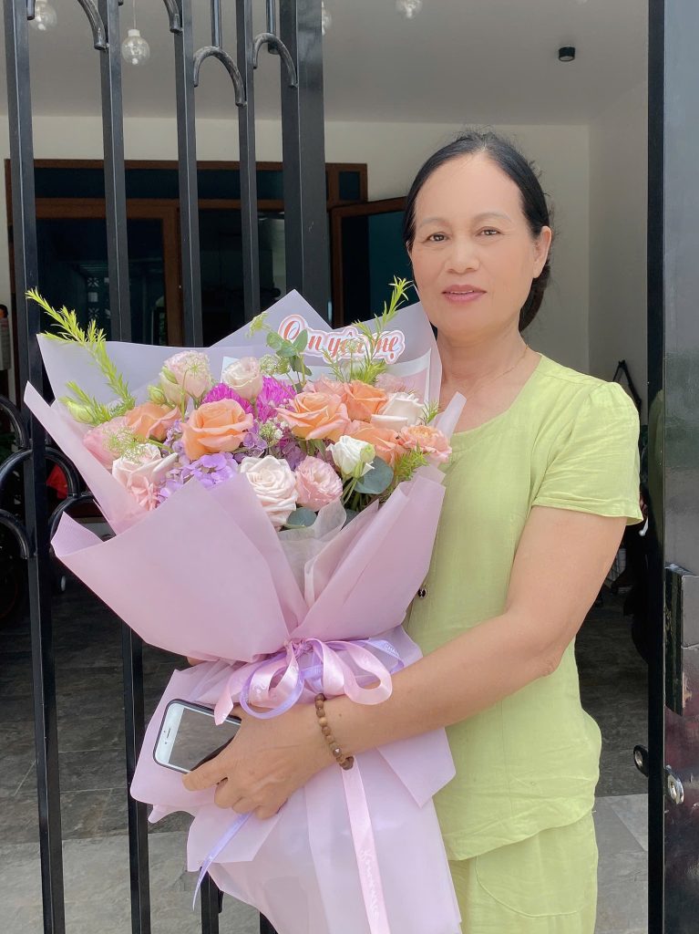 hình ảnh feedblack shop hoa tươi đông anh