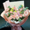 Bó hoa hồng pastel phối cát tường và lá bạc đẹp