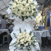 vòng hoa viếng đám tang