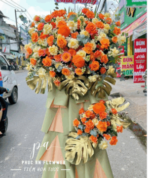 kệ hoa khai truong tông cam