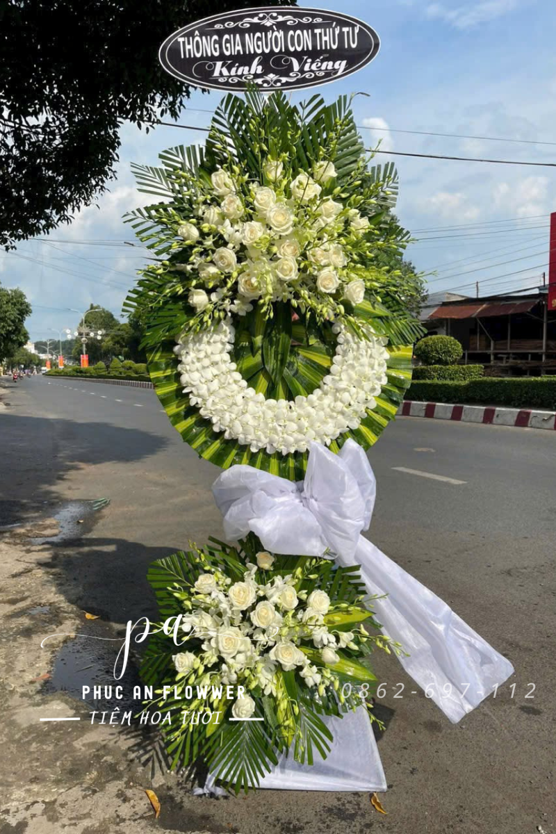 vòng hoa đám tang