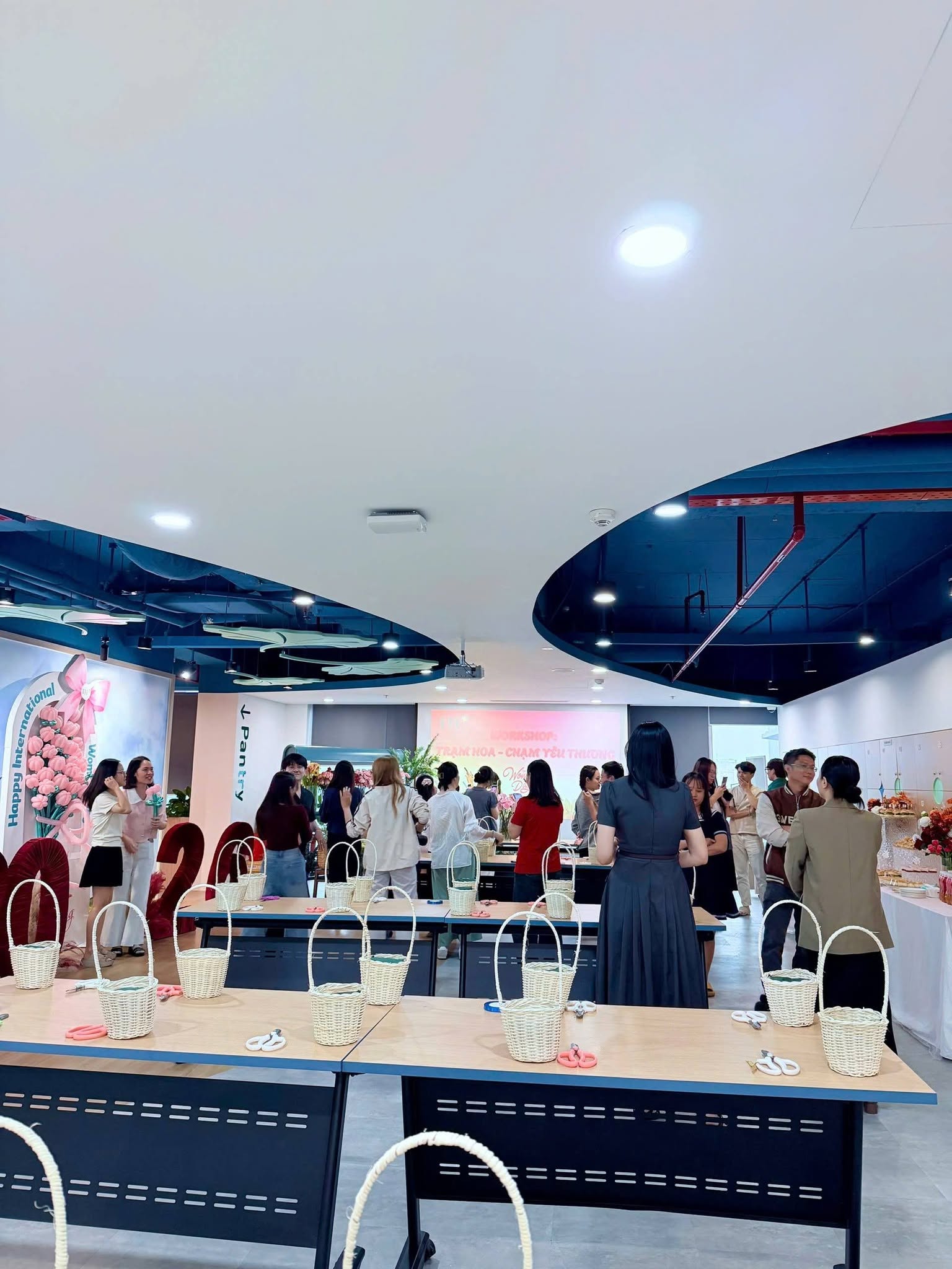 khóa học cắm hoa cơ bản
