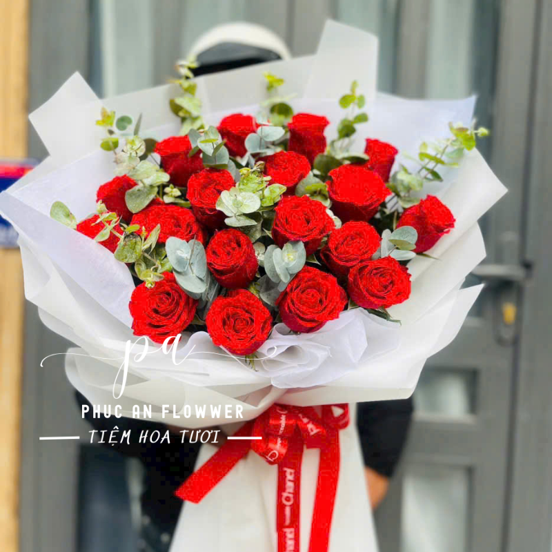 Shop hoa Sa Đéc Đồng Tháp – bó hoa hồng đỏ tươi Phúc An